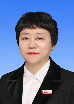 9、李昱.jpg