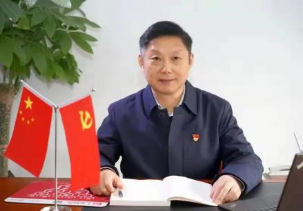 14、张红专.png